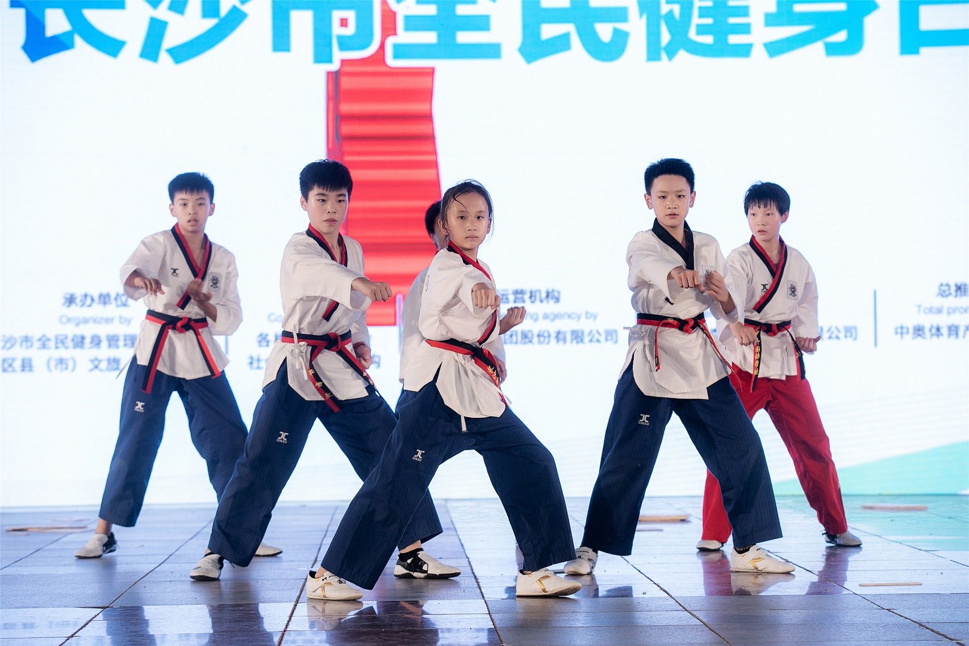 湖南意昂体育管理有限公司