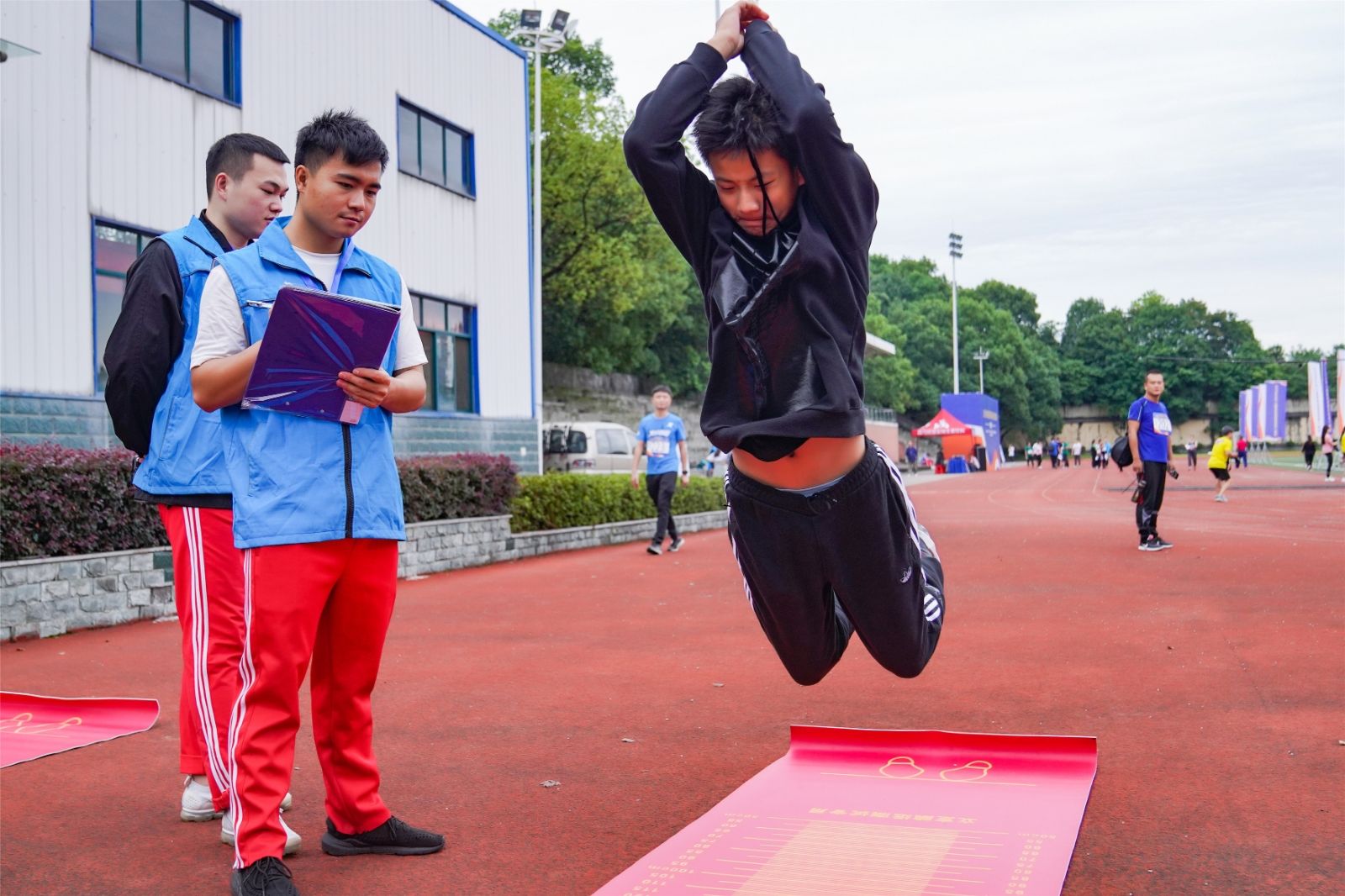 湖南意昂体育管理有限公司